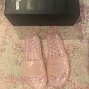 Fenty slides